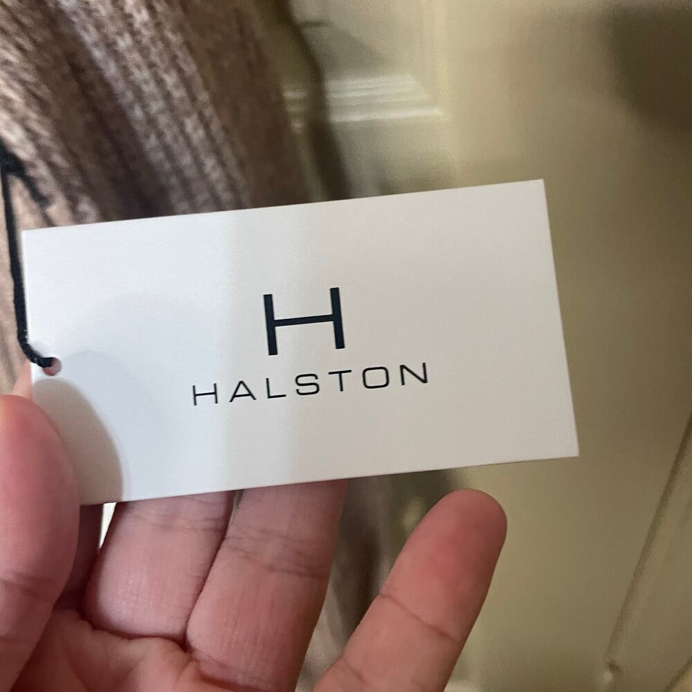 Halston Sweater with attached button up detail size small - Picture 6 of 8